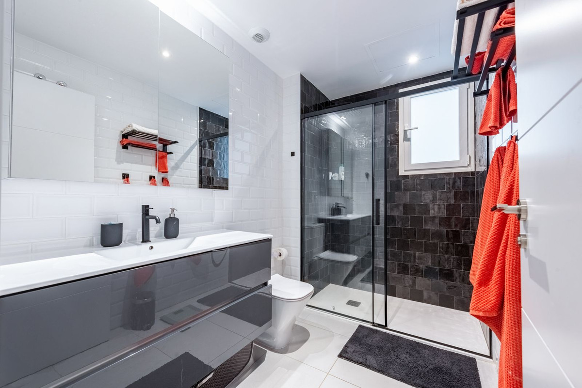 2-slaapkamer appartement met zwembad op het dak in La Campana in La Campana - foto 14
