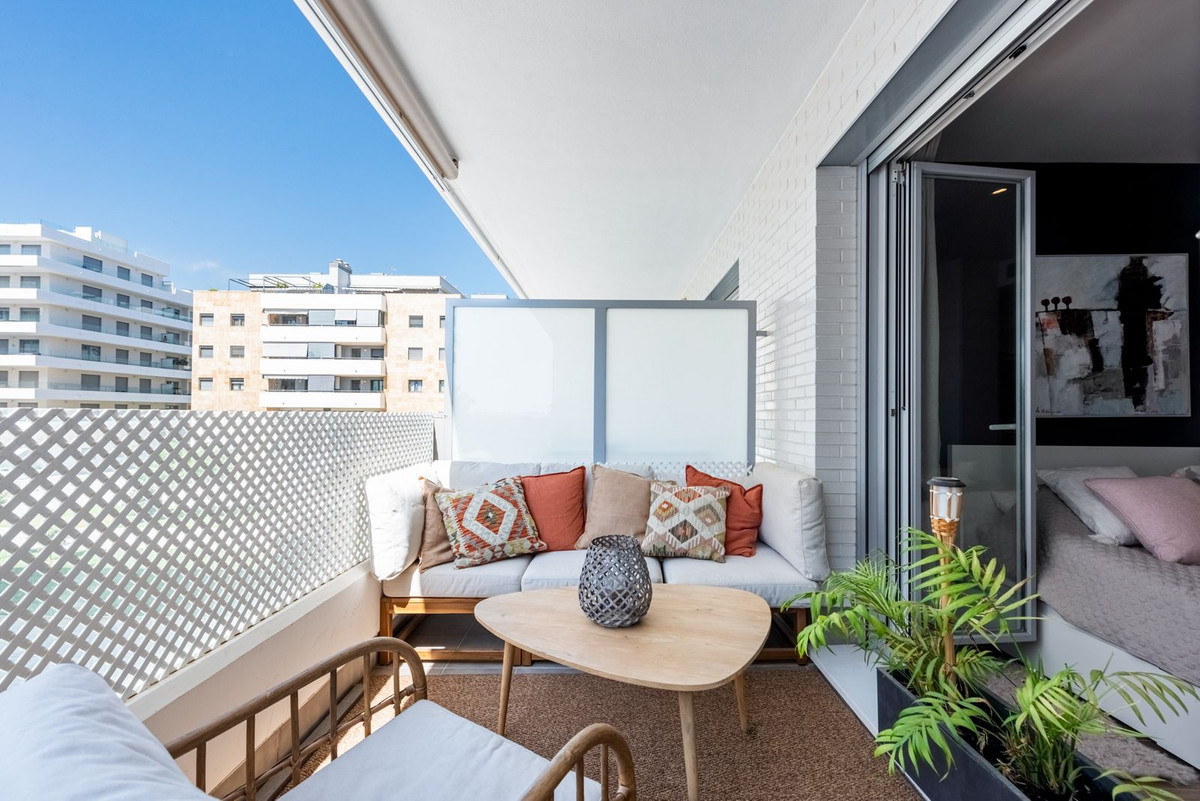 2-slaapkamer appartement met zwembad op het dak in La Campana in La Campana - foto 4