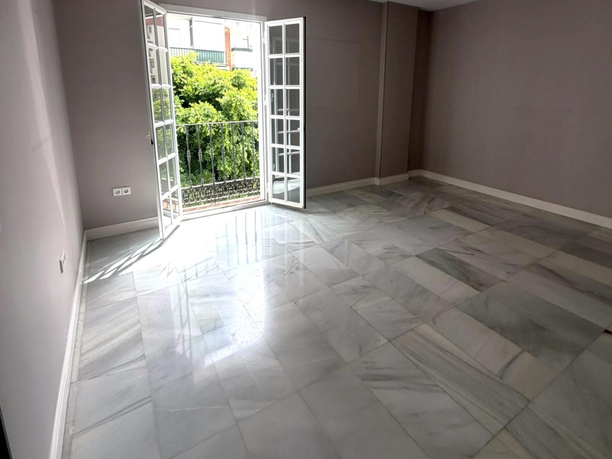 Drie-slaapkamerappartement in Marbella-centrum in Marbella - foto 14