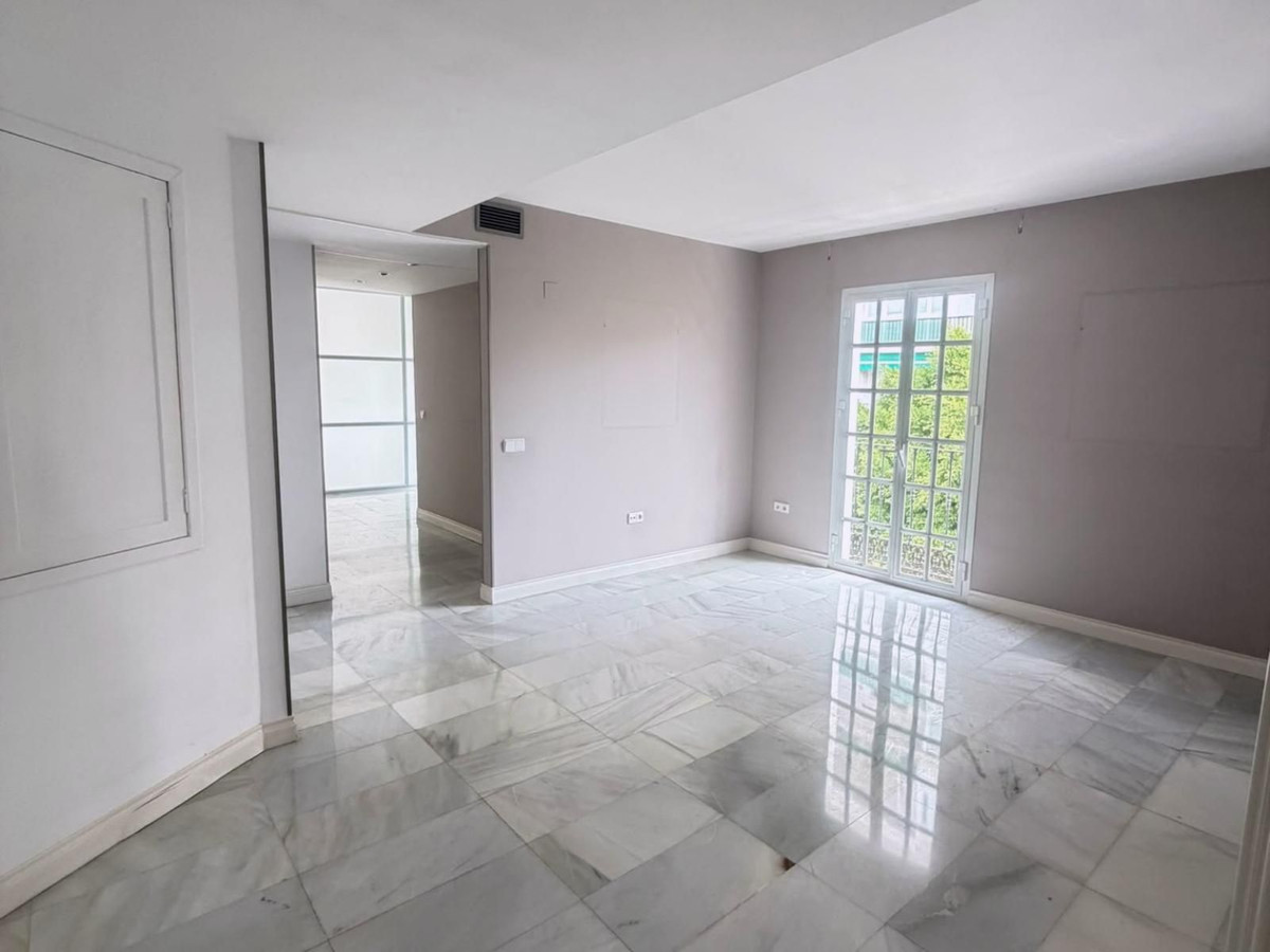 Drie-slaapkamerappartement in Marbella-centrum in Marbella - foto 15