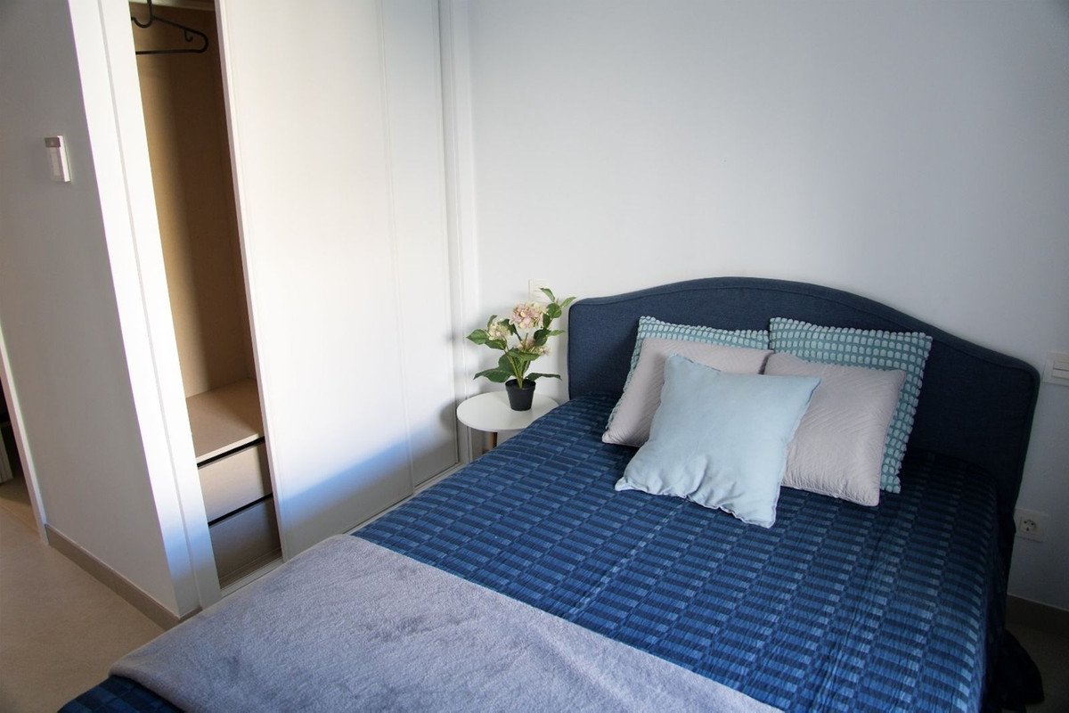 2-slaapkamer appartement aan de eerste lijn in Estepona in Estepona - foto 15