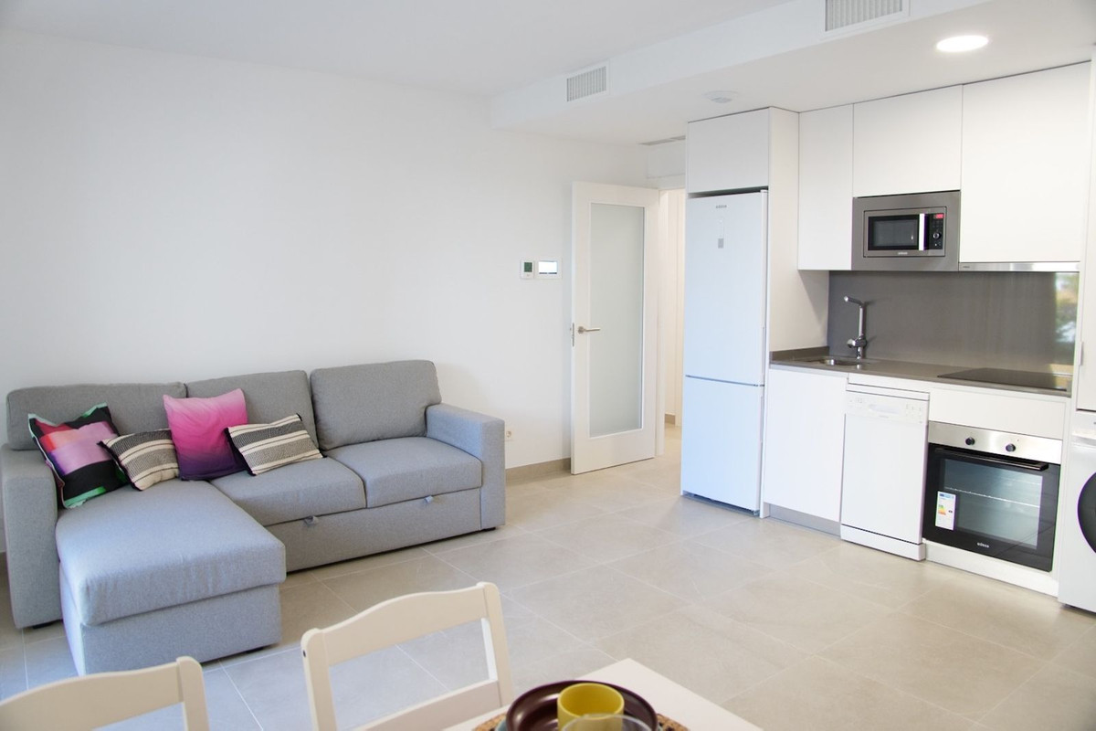 2-slaapkamer appartement aan de eerste lijn in Estepona in Estepona - foto 3
