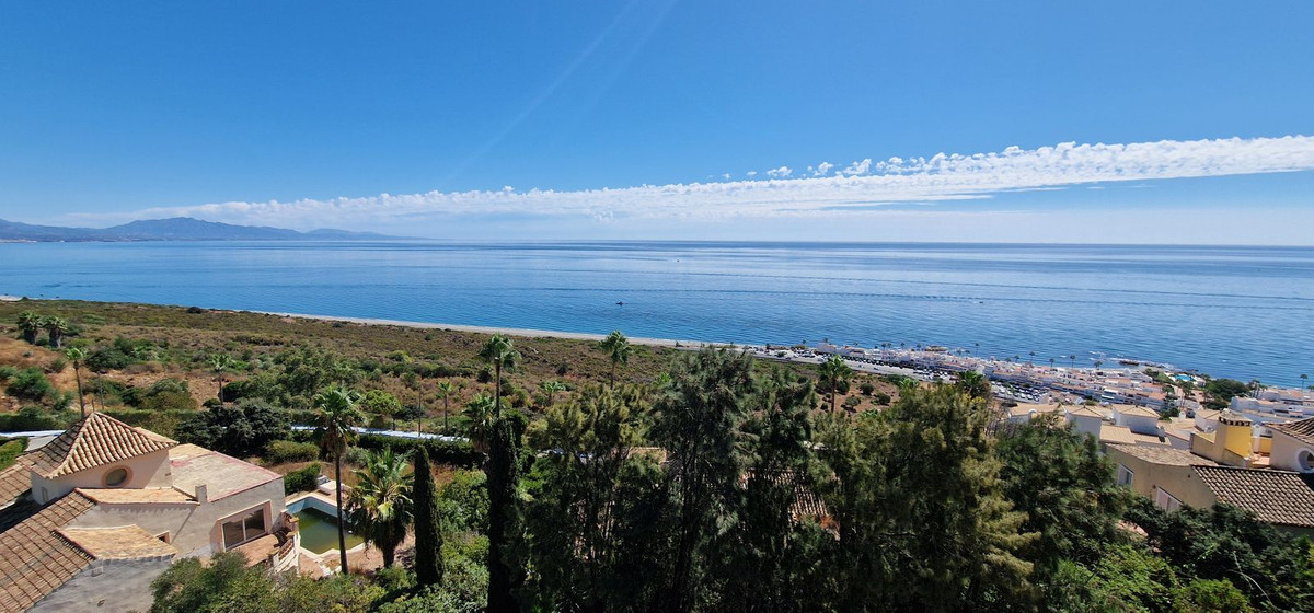 5-slaapkamer villa in La Paloma, Manilva – renovatieproject met panoramisch zeezicht in Manilva - foto 2