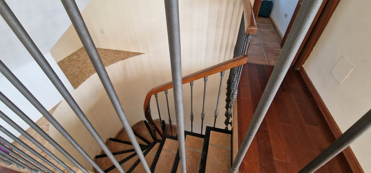 5-slaapkamer villa in La Paloma, Manilva – renovatieproject met panoramisch zeezicht in Manilva - foto 16