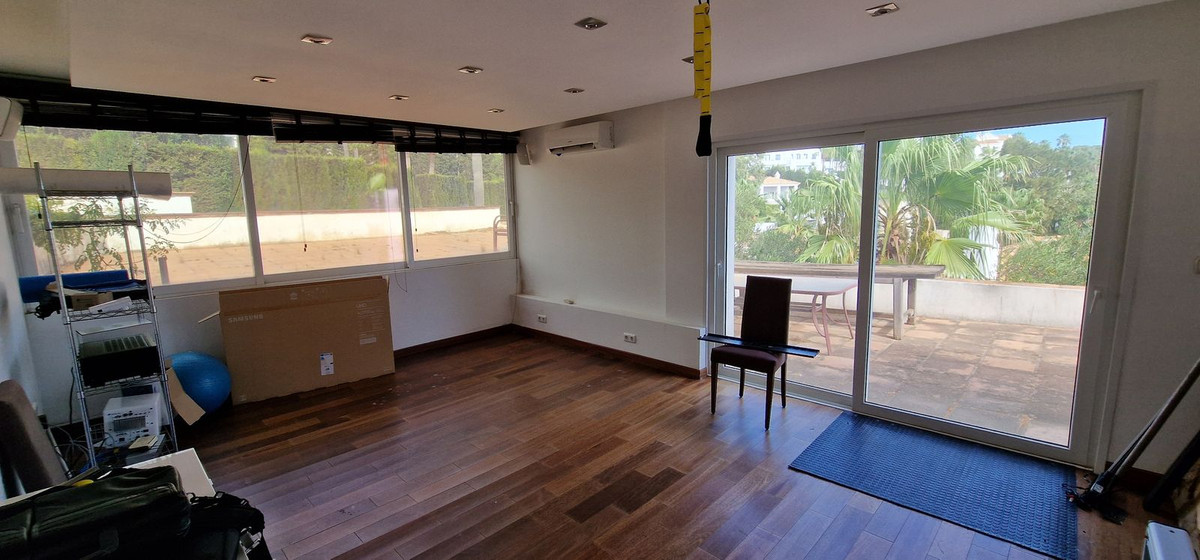 5-slaapkamer villa in La Paloma, Manilva – renovatieproject met panoramisch zeezicht in Manilva - foto 8
