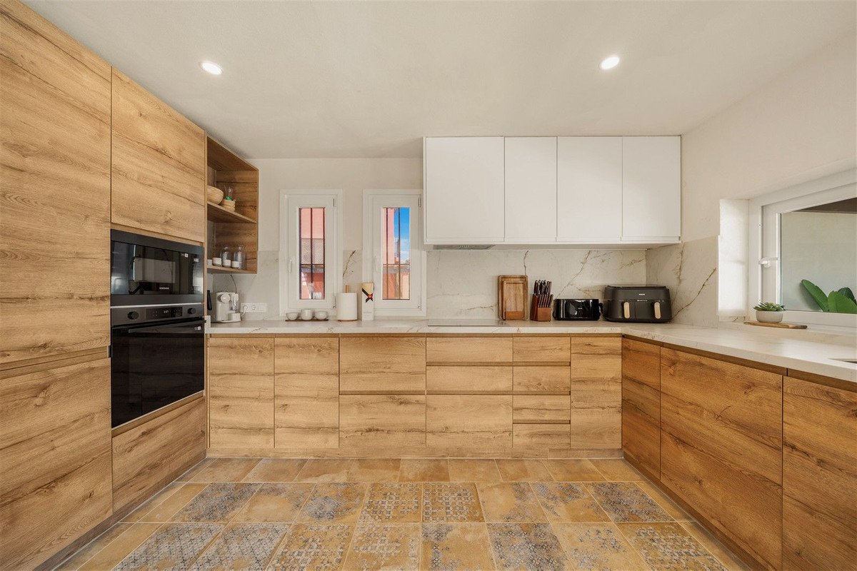 4 bedroom House in Estepona in Estepona - foto 15