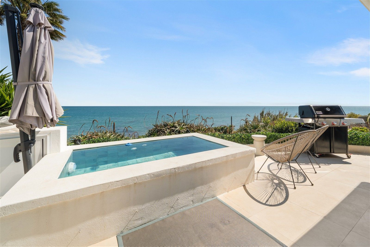 4 bedroom House in Estepona in Estepona - foto 9