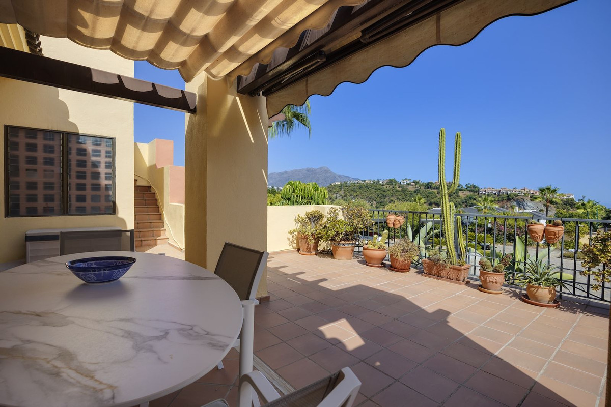 Drie-slaapkamer penthouse in Los Arqueros in Los Arqueros - foto 9