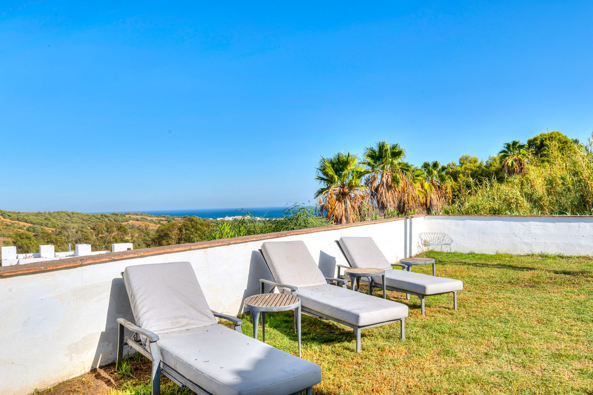 Villa Frontline Estepona Golf met 3 slaapkamers in Estepona - foto 10