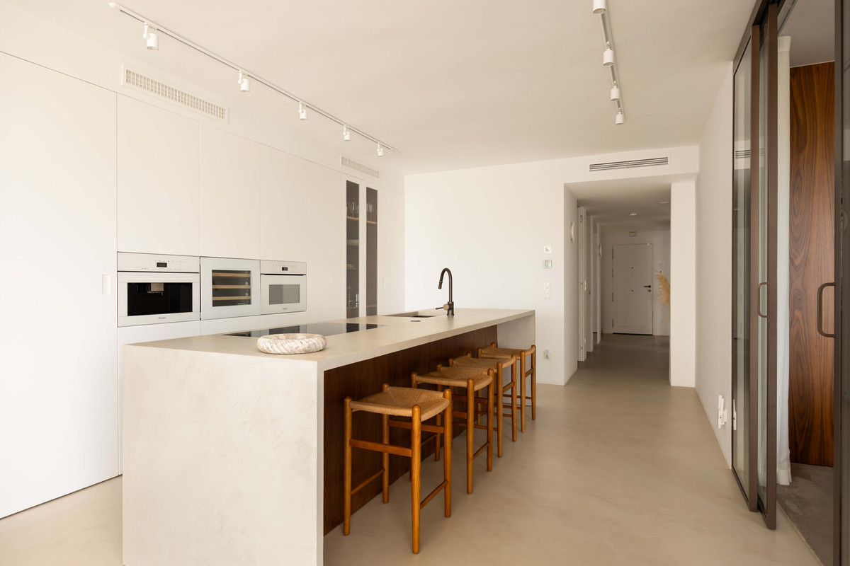 Drie-slaapkamerappartement in Nueva Andalucía met uitzicht op La Concha in Nueva Andalucía - foto 9
