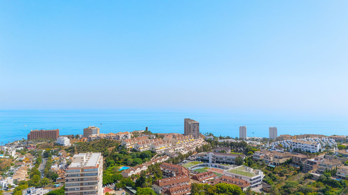 Penthouse op de bovenste verdieping, 155 m², 3 slaapkamers in Torrequebrada in Torrequebrada - foto 17