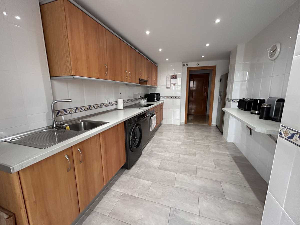 Exclusieve duplex-penthouse in Estepona met 3 slaapkamers in Estepona - foto 15