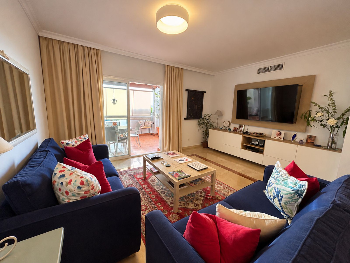 Exclusieve duplex-penthouse in Estepona met 3 slaapkamers in Estepona - foto 9