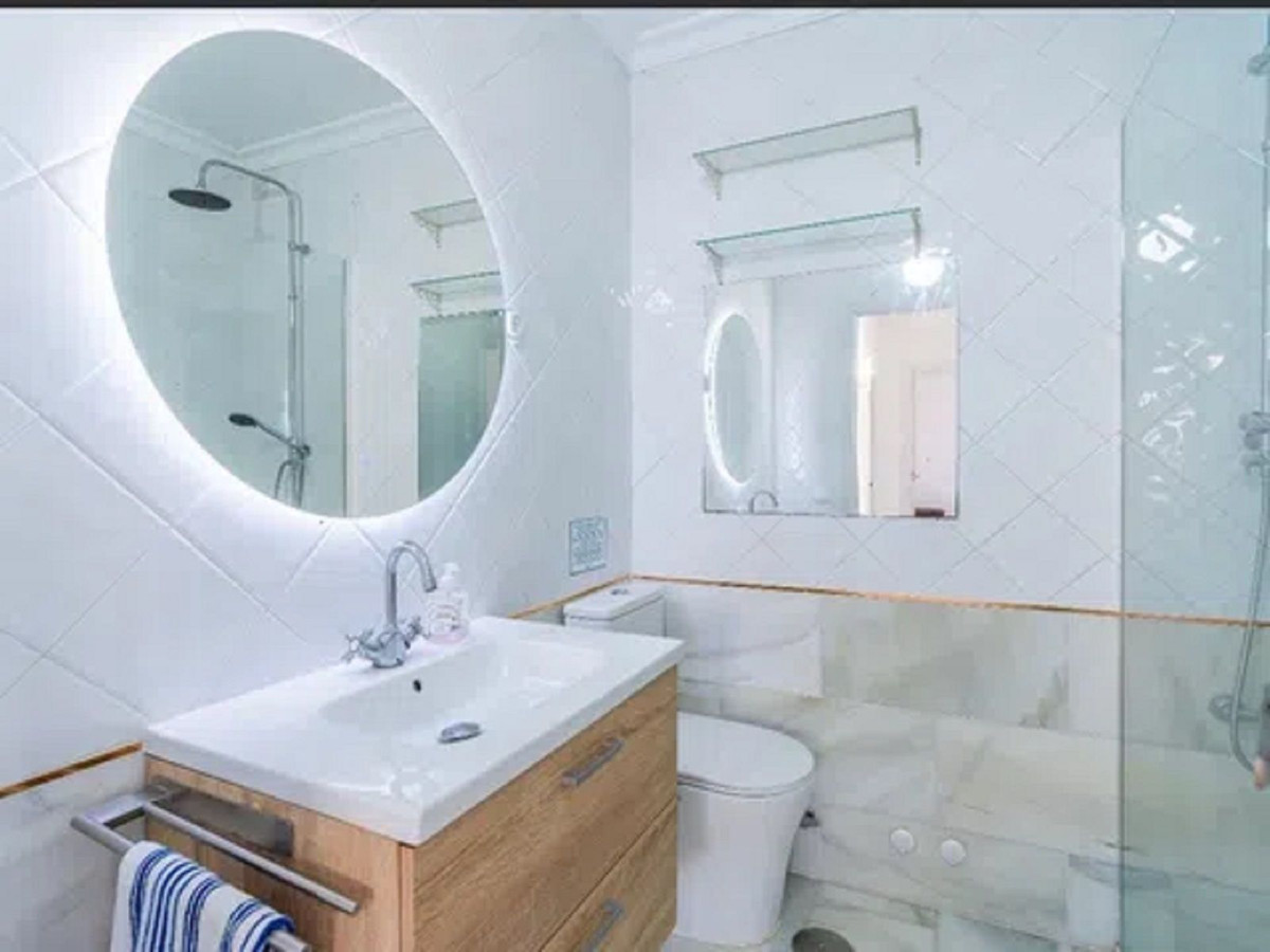 4-slaapkamer villa Málaga Este in Málaga Este - foto 19