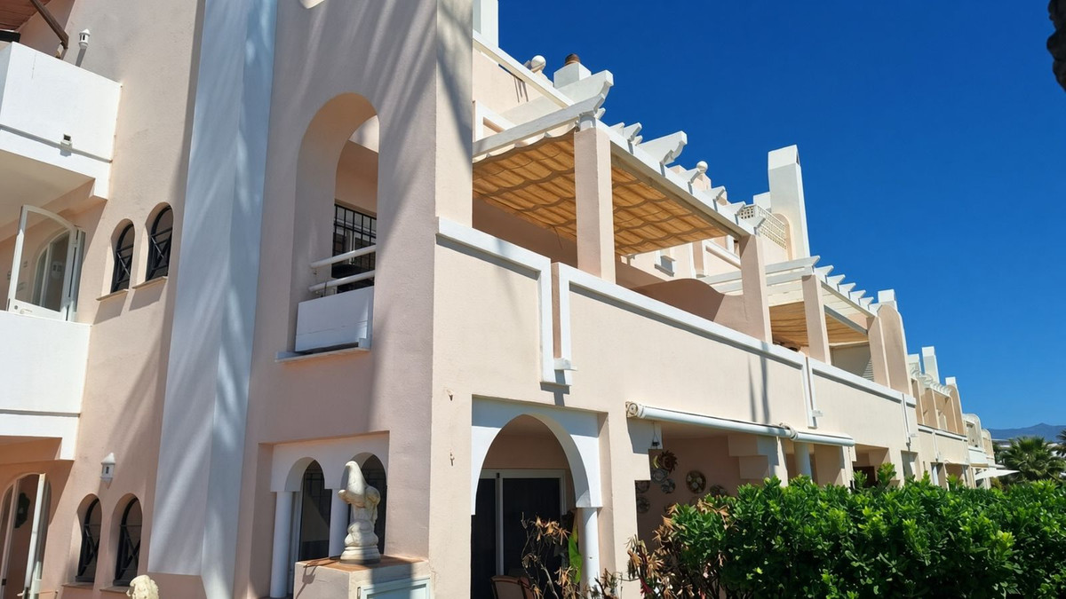 2-slaapkamer appartement eerste lijn strand Bahía Dorada, Estepona in Estepona - foto 14