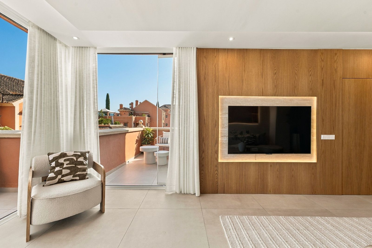 Luxe duplexpenthouse met 3 slaapkamers in Nueva Andalucía in Nueva Andalucía - foto 14