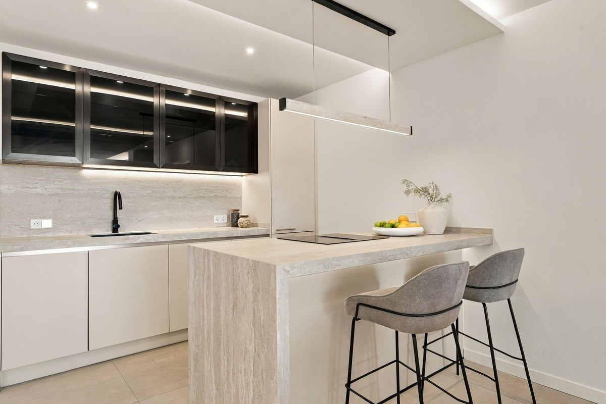 Luxe duplexpenthouse met 3 slaapkamers in Nueva Andalucía in Nueva Andalucía - foto 18
