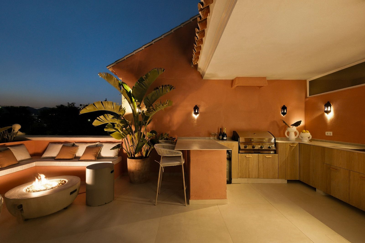 Luxe duplexpenthouse met 3 slaapkamers in Nueva Andalucía in Nueva Andalucía - foto 8