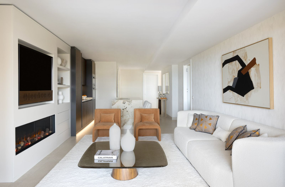 3 bedroom Apartment in New Golden Mile in New Golden Mile - foto 5