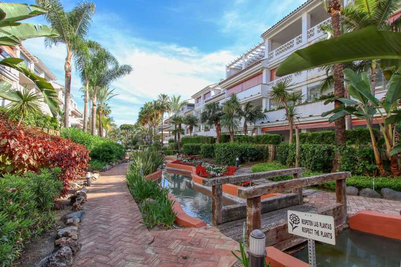 2-slaapkamer appartement in Marbella – Las Cañas Beach Urbanization in Marbella - foto 17
