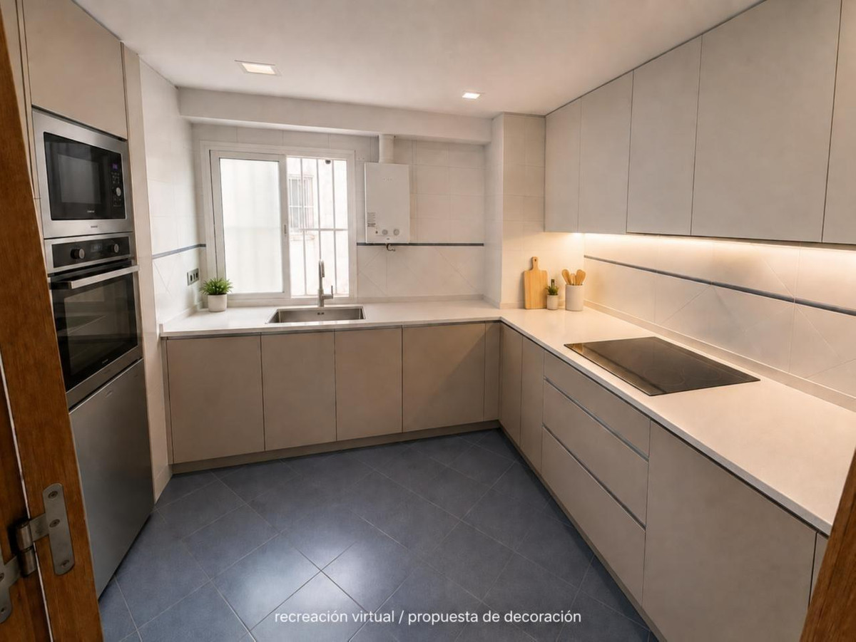 Drie-slaapkamerappartement in Málaga in Málaga - foto 12