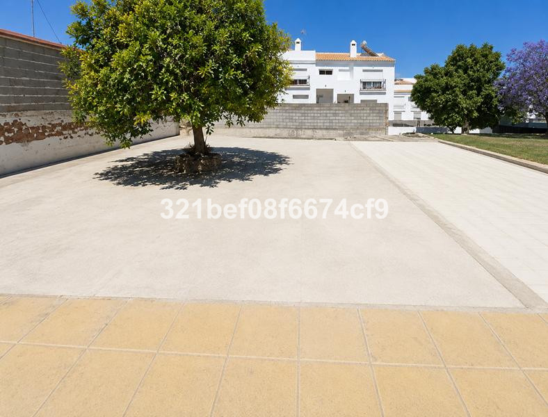 Kavel te koop in Estepona in Estepona - foto 2
