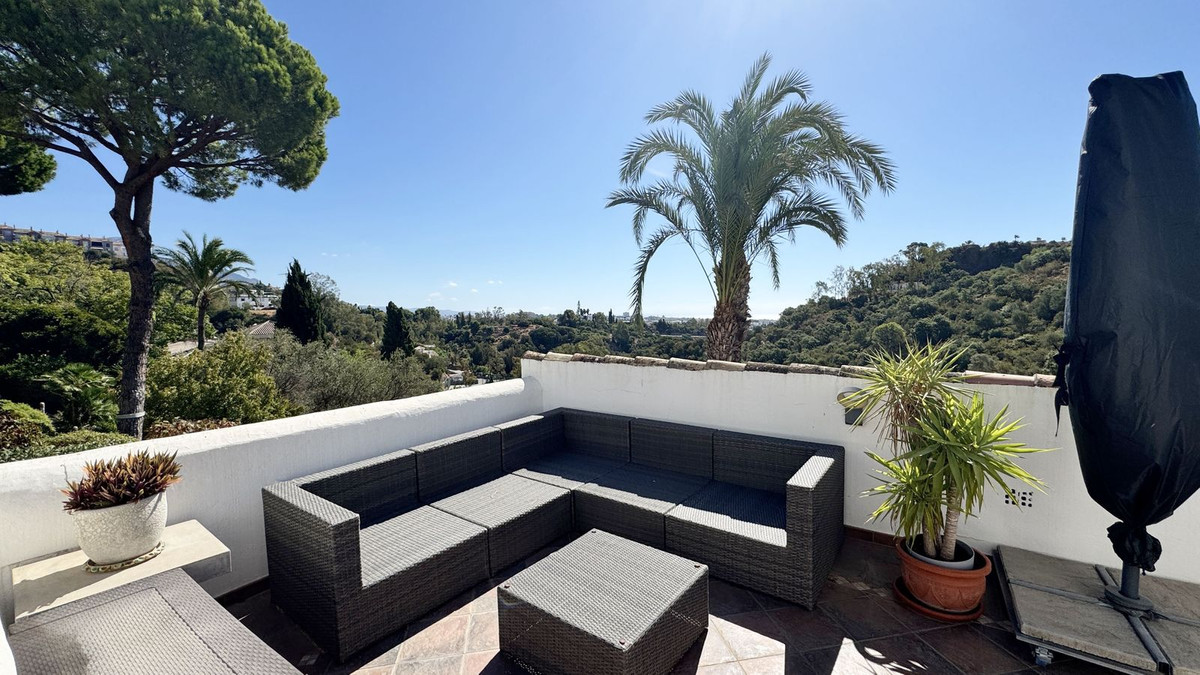 Appartement met 4 slaapkamers in Los Almendros, Málaga in Los Almendros - foto 4