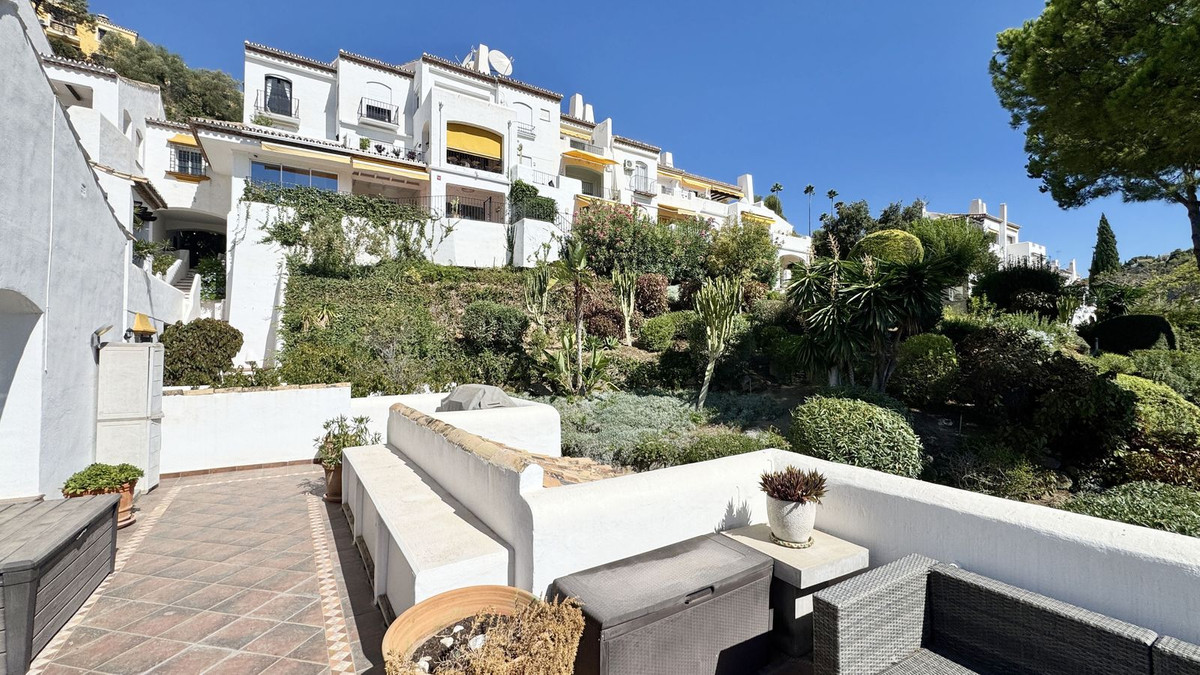 Appartement met 4 slaapkamers in Los Almendros, Málaga in Los Almendros - foto 6