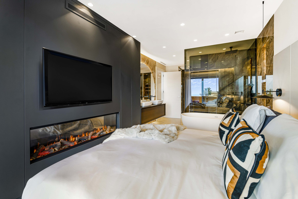 3 bedroom Apartment in Estepona in Estepona - foto 10