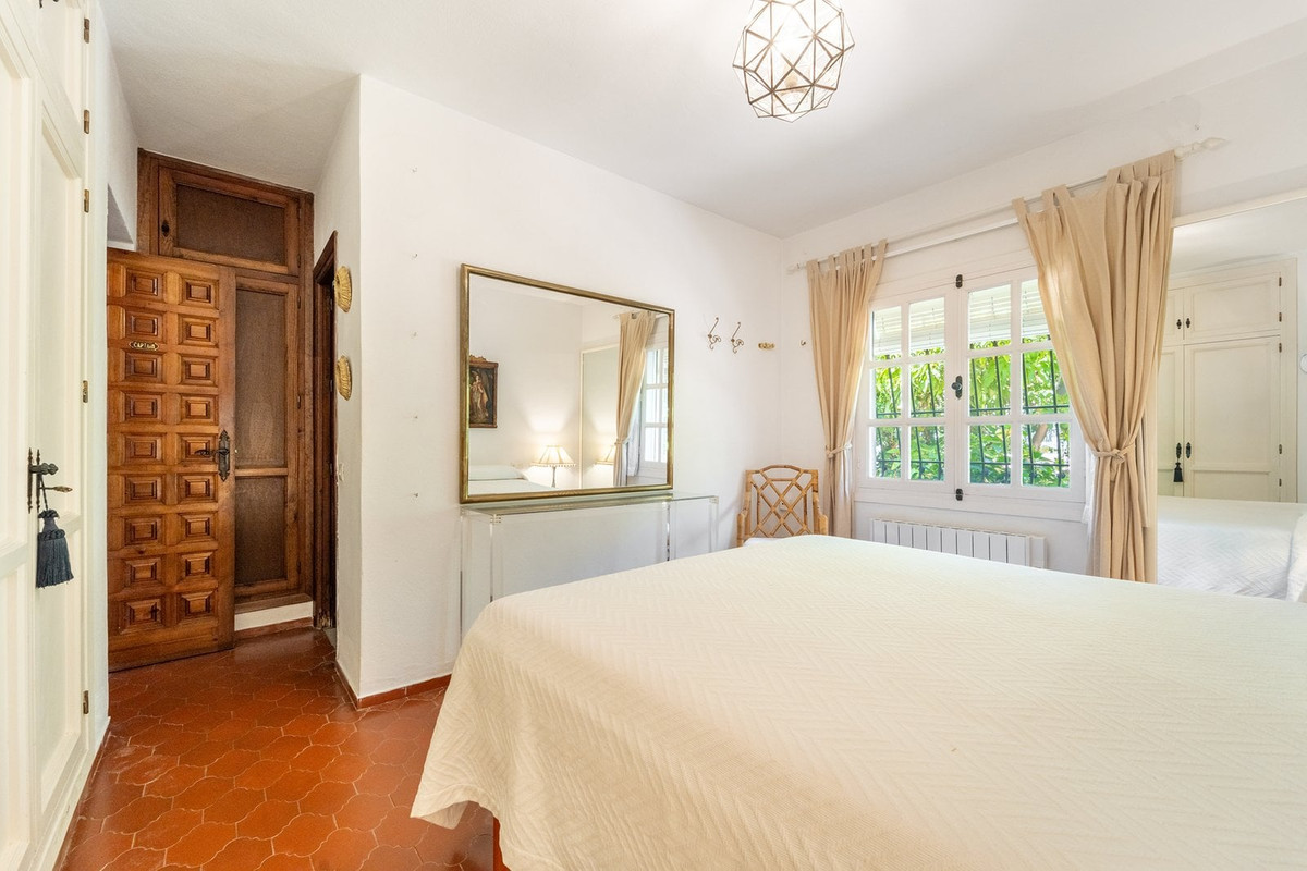 4-slaapkamer villa in Marbella met privé tuin en zwembad in Marbella - foto 14