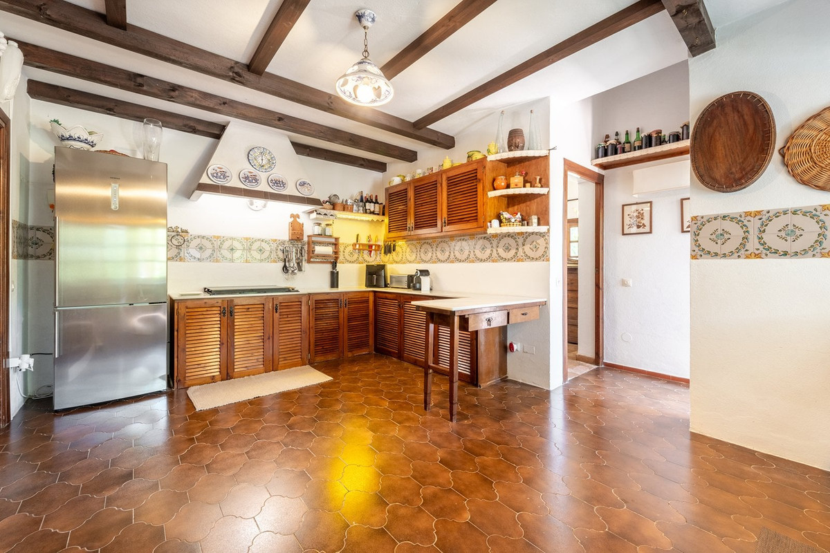 4-slaapkamer villa in Marbella met privé tuin en zwembad in Marbella - foto 10