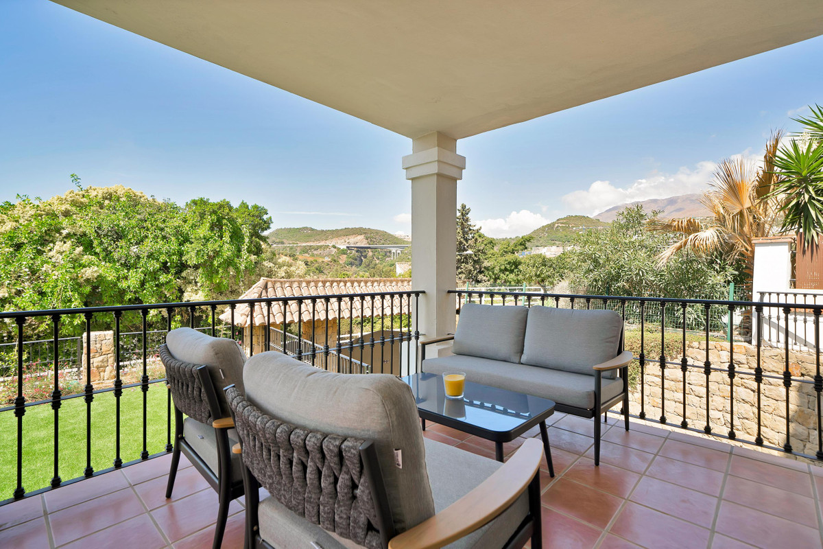 3-slaapkamer villa in Valle Romano, Estepona in Valle Romano - foto 9