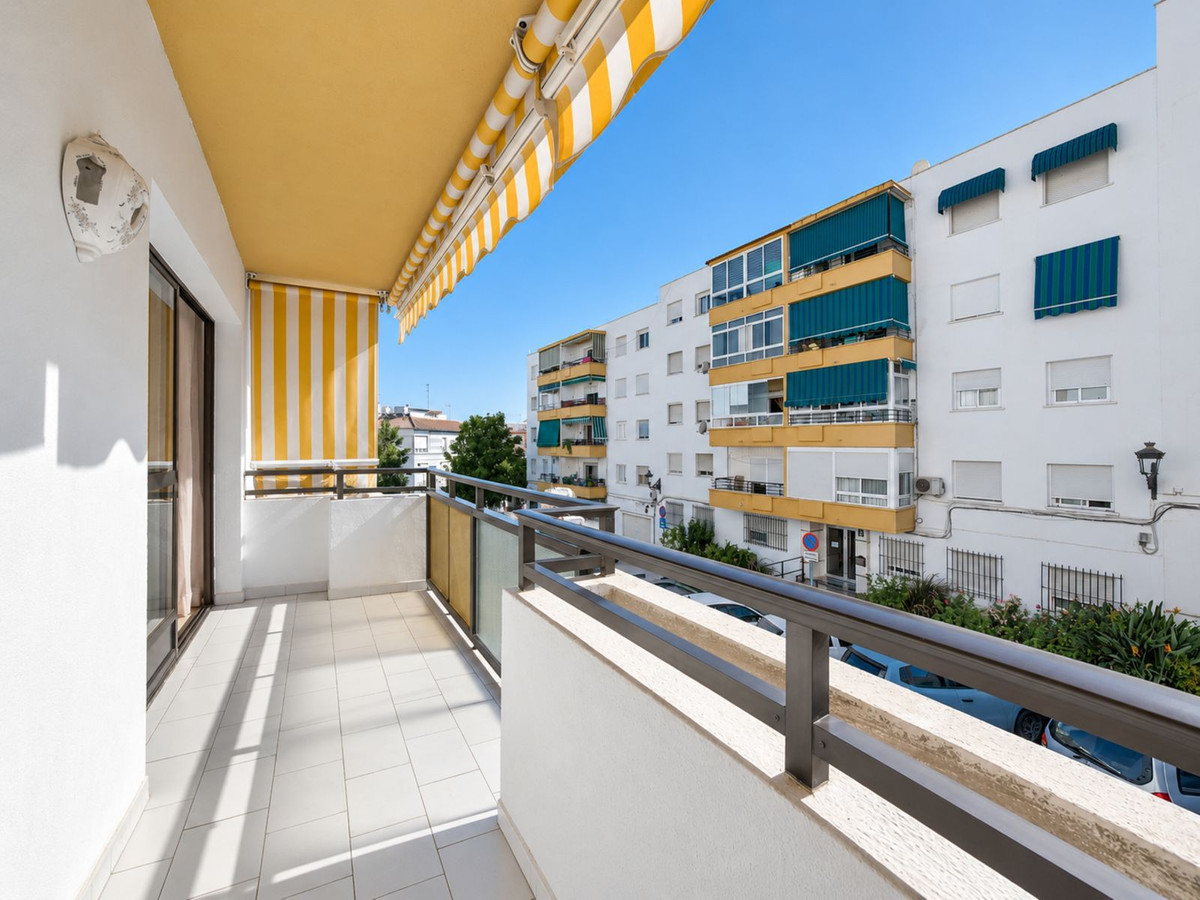 Drie-slaapkamerappartement in Estepona in Estepona - foto 6