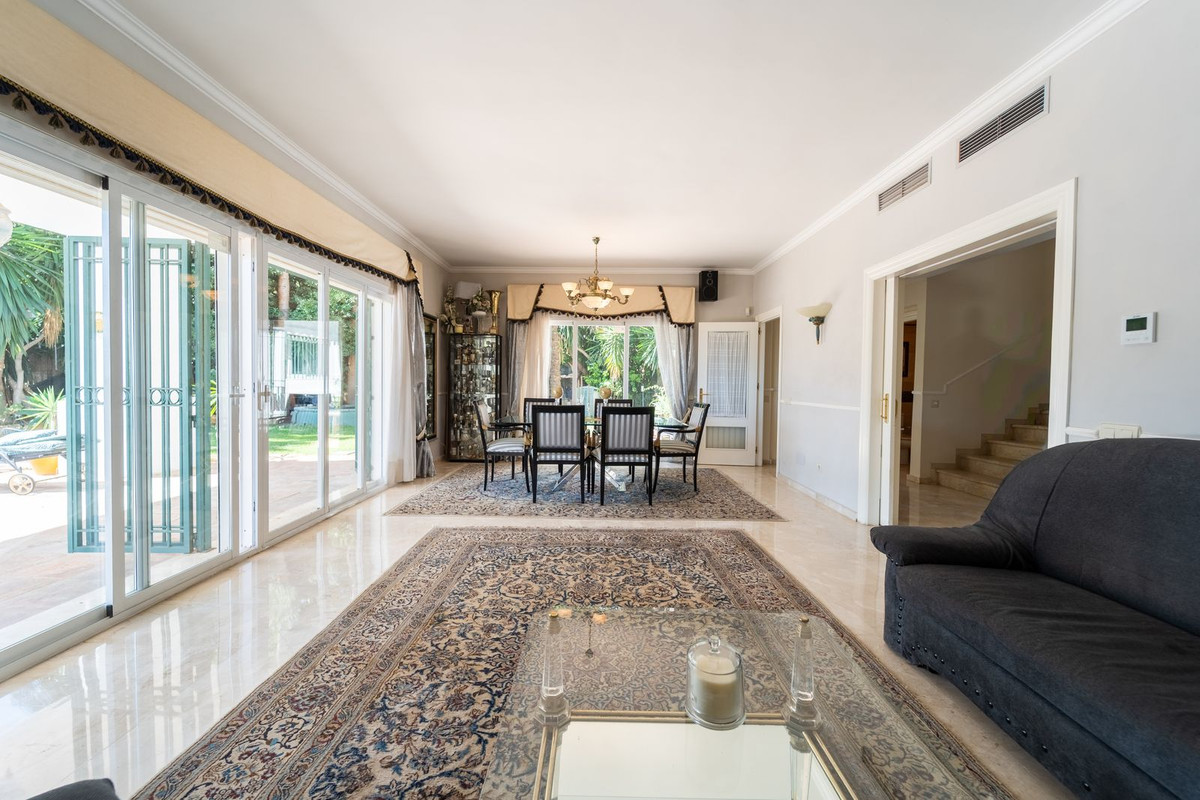 4-slaapkamer villa in El Rosario, Marbella in El Rosario - foto 9