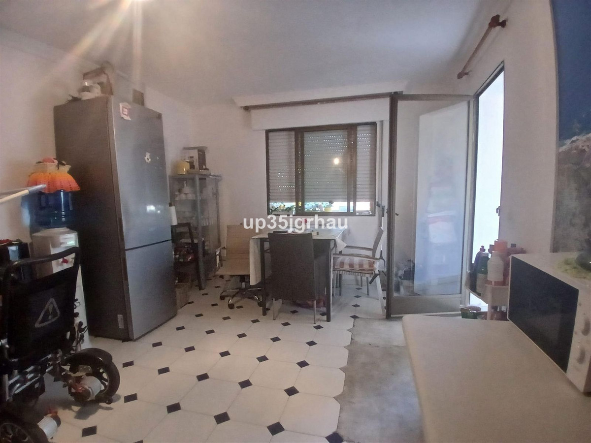 Appartement met 4 slaapkamers in Estepona in Estepona - foto 3