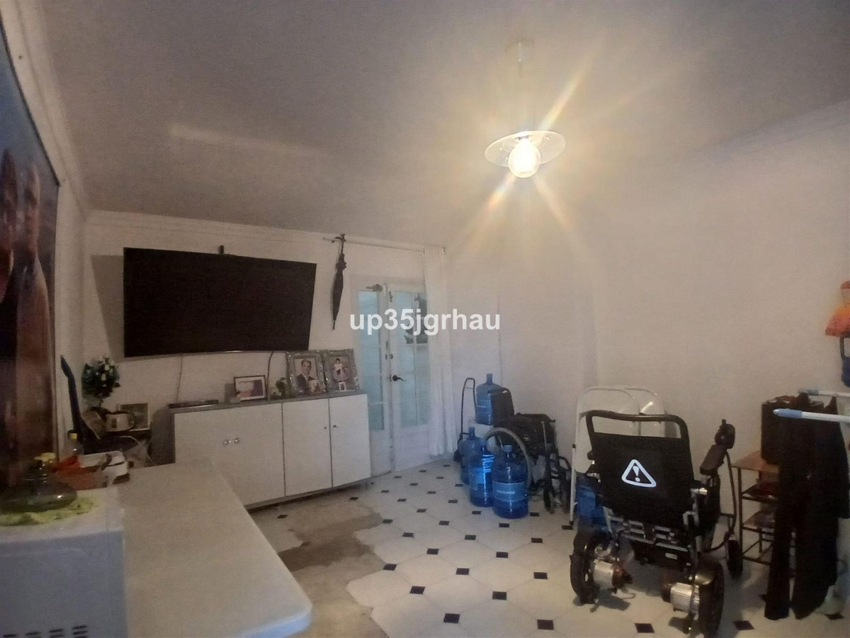 Appartement met 4 slaapkamers in Estepona in Estepona - foto 8