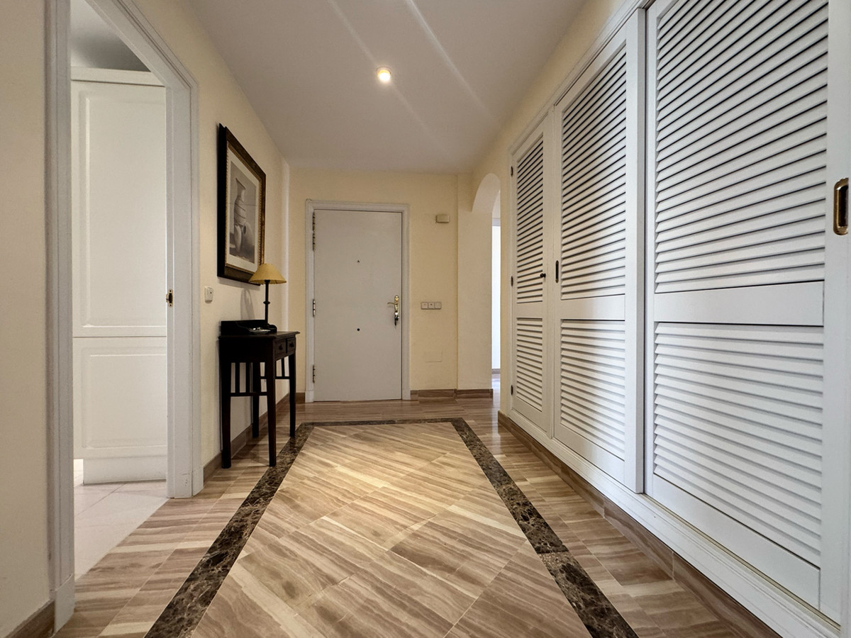 Drie-slaapkamerappartement in Elviria in Elviria - foto 8