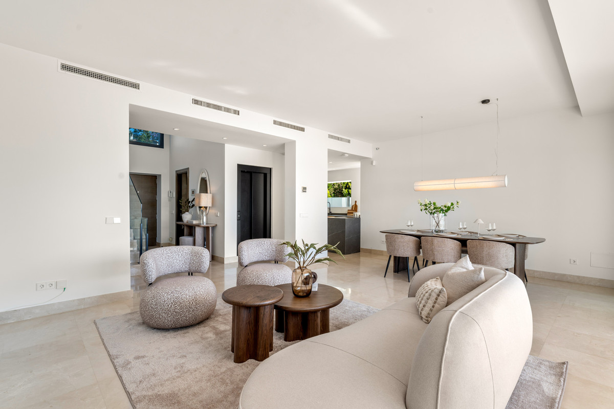 Moderne villa met 5 slaapkamers in Benahavís in Benahavís - foto 13