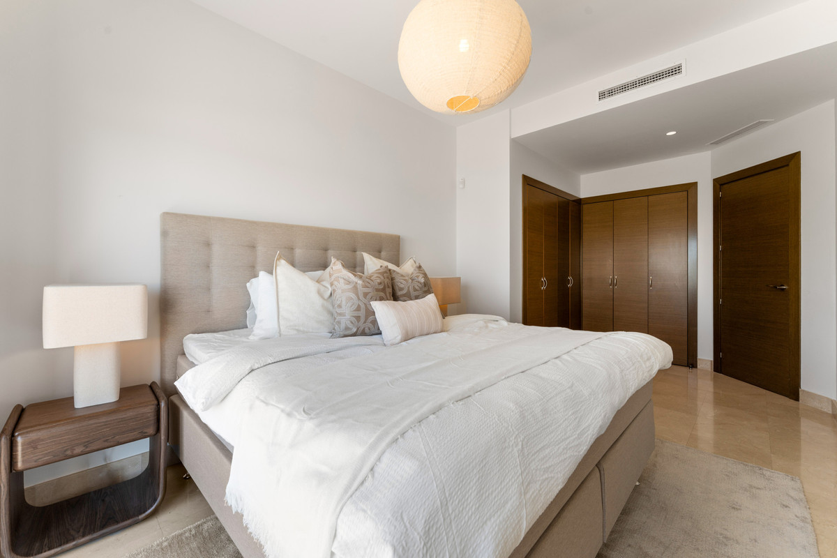 Moderne villa met 5 slaapkamers in Benahavís in Benahavís - foto 17