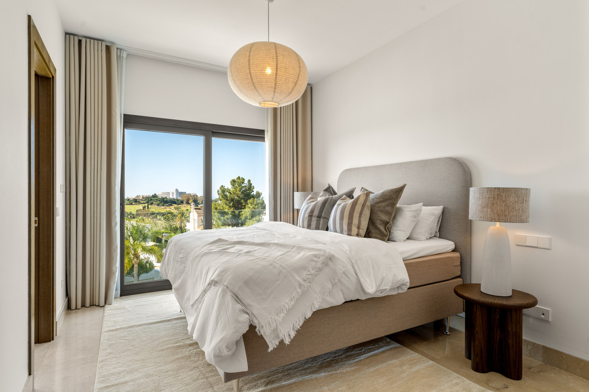 Moderne villa met 5 slaapkamers in Benahavís in Benahavís - foto 19