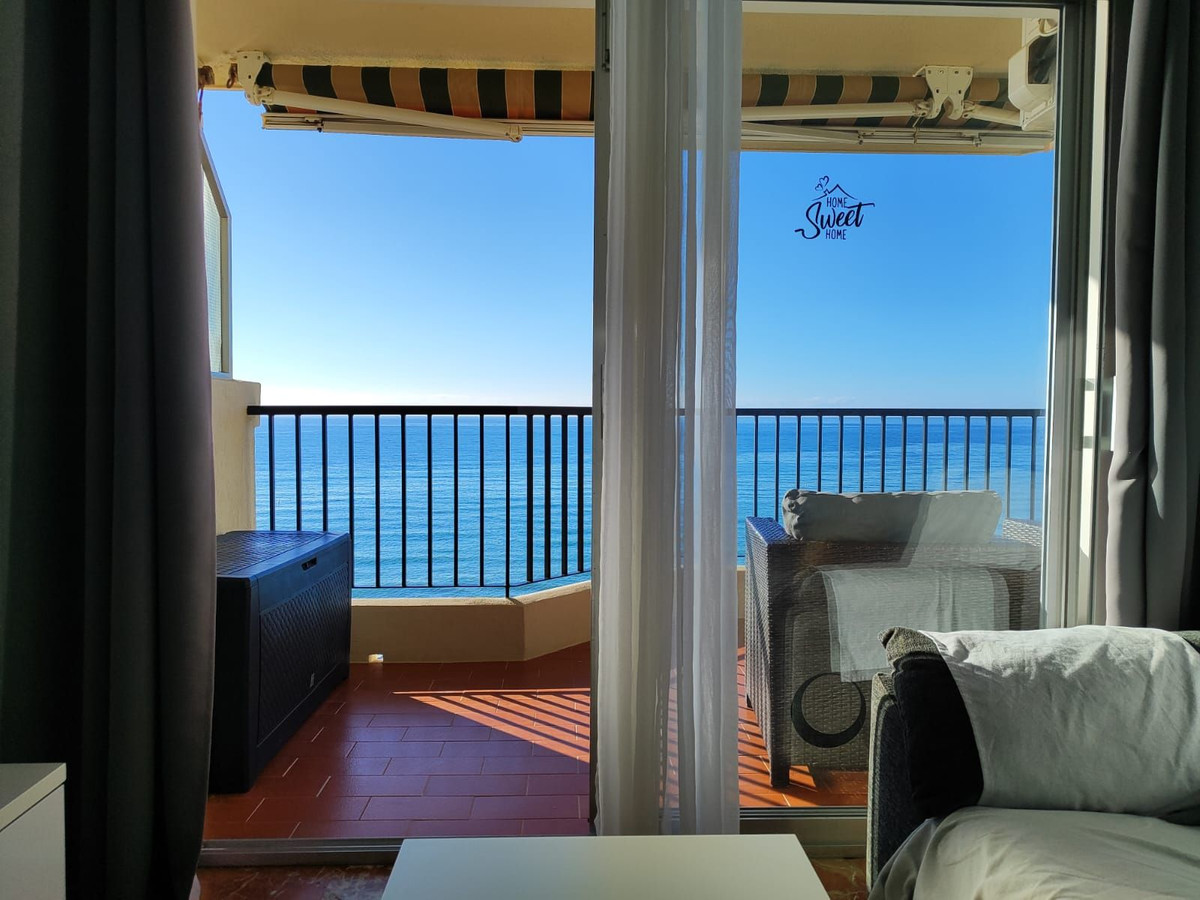 Direct aan het strand: panoramisch zeezicht in Carvajal, Fuengirola in Fuengirola - foto 5