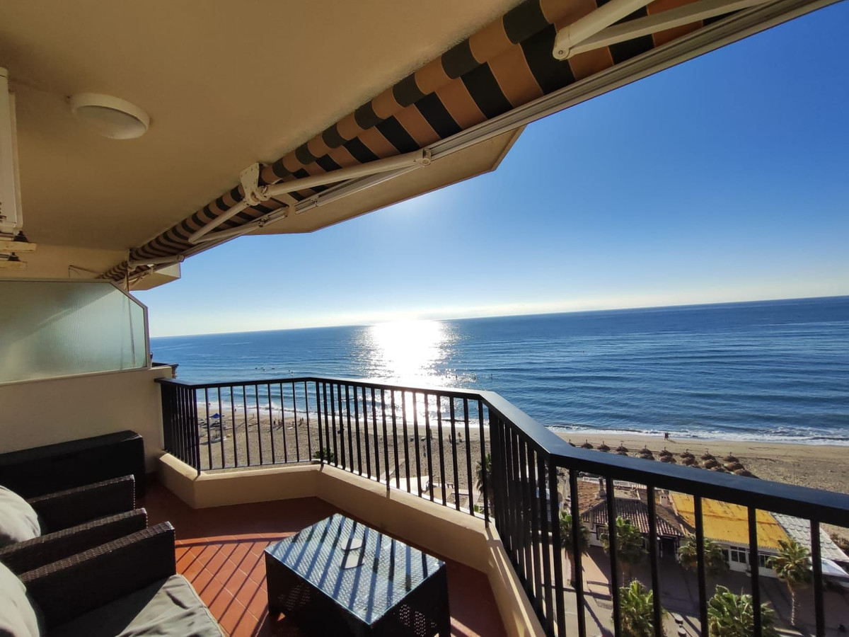 Direct aan het strand: panoramisch zeezicht in Carvajal, Fuengirola in Fuengirola - foto 9