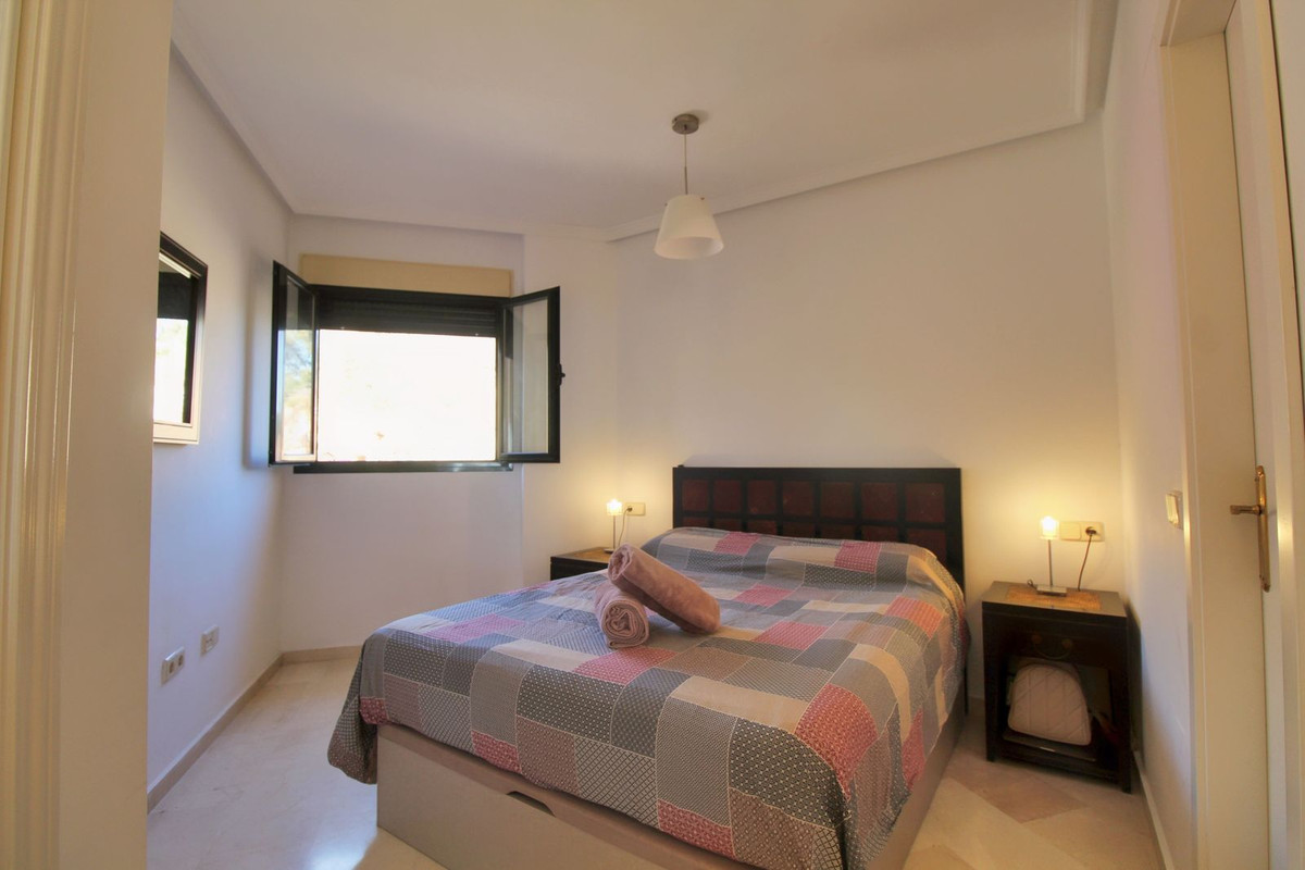 Appartement met 2 slaapkamers in Torrequebrada in Torrequebrada - foto 16