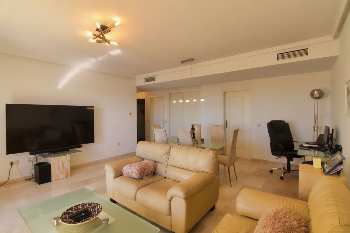 Appartement met 2 slaapkamers in Torrequebrada in Torrequebrada - foto 7