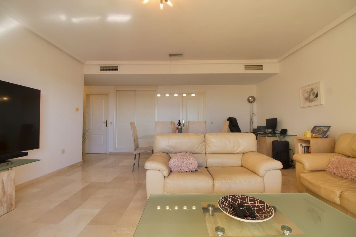 Appartement met 2 slaapkamers in Torrequebrada in Torrequebrada - foto 10