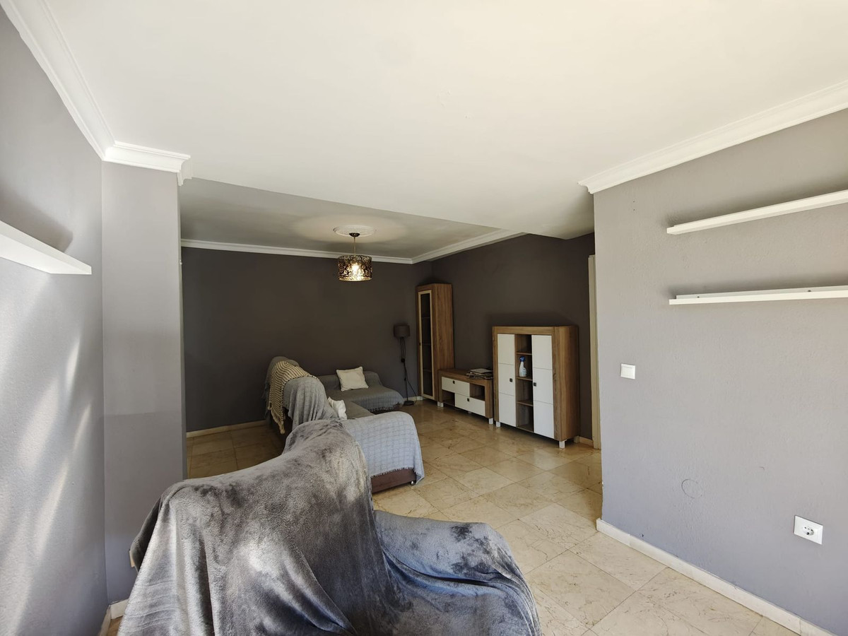 Ruim 3-kamerappartement in Miraflores, Marbella in Marbella - foto 4