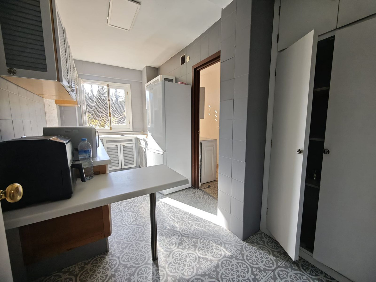 Ruim 3-kamerappartement in Miraflores, Marbella in Marbella - foto 8