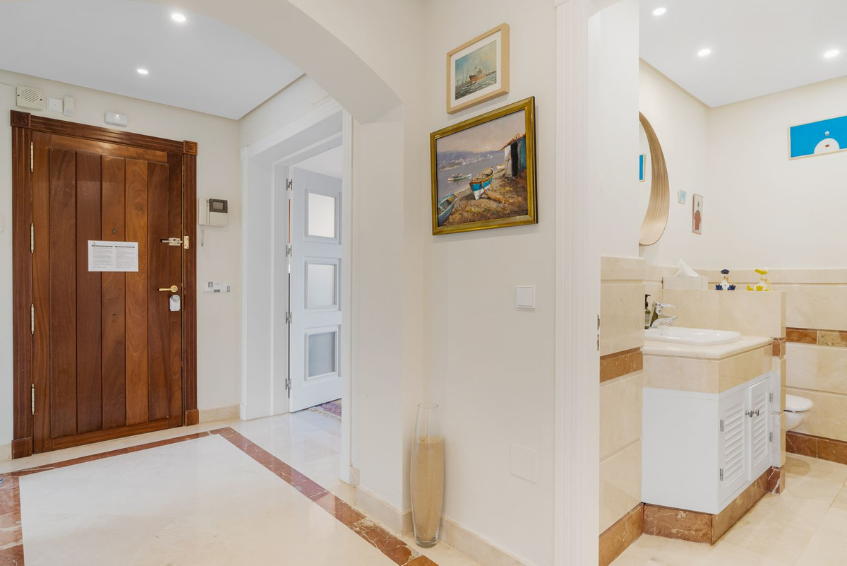 Luxe 3-slaapkamer appartement met 4 badkamers aan Bahía de Marbella in Bahía de Marbella - foto 7