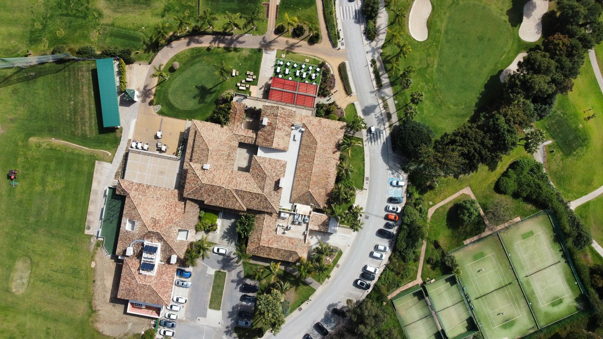 Te koop: Sleutel-klaar 2-slaapkamer tuinappartement met toeristenlicentie in La Torre, Los Arqueros | €435,000 in Los Arqueros - foto 16