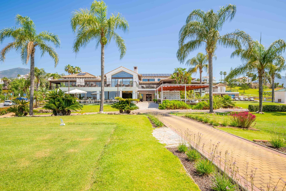 Te koop: Sleutel-klaar 2-slaapkamer tuinappartement met toeristenlicentie in La Torre, Los Arqueros | €435,000 in Los Arqueros - foto 19